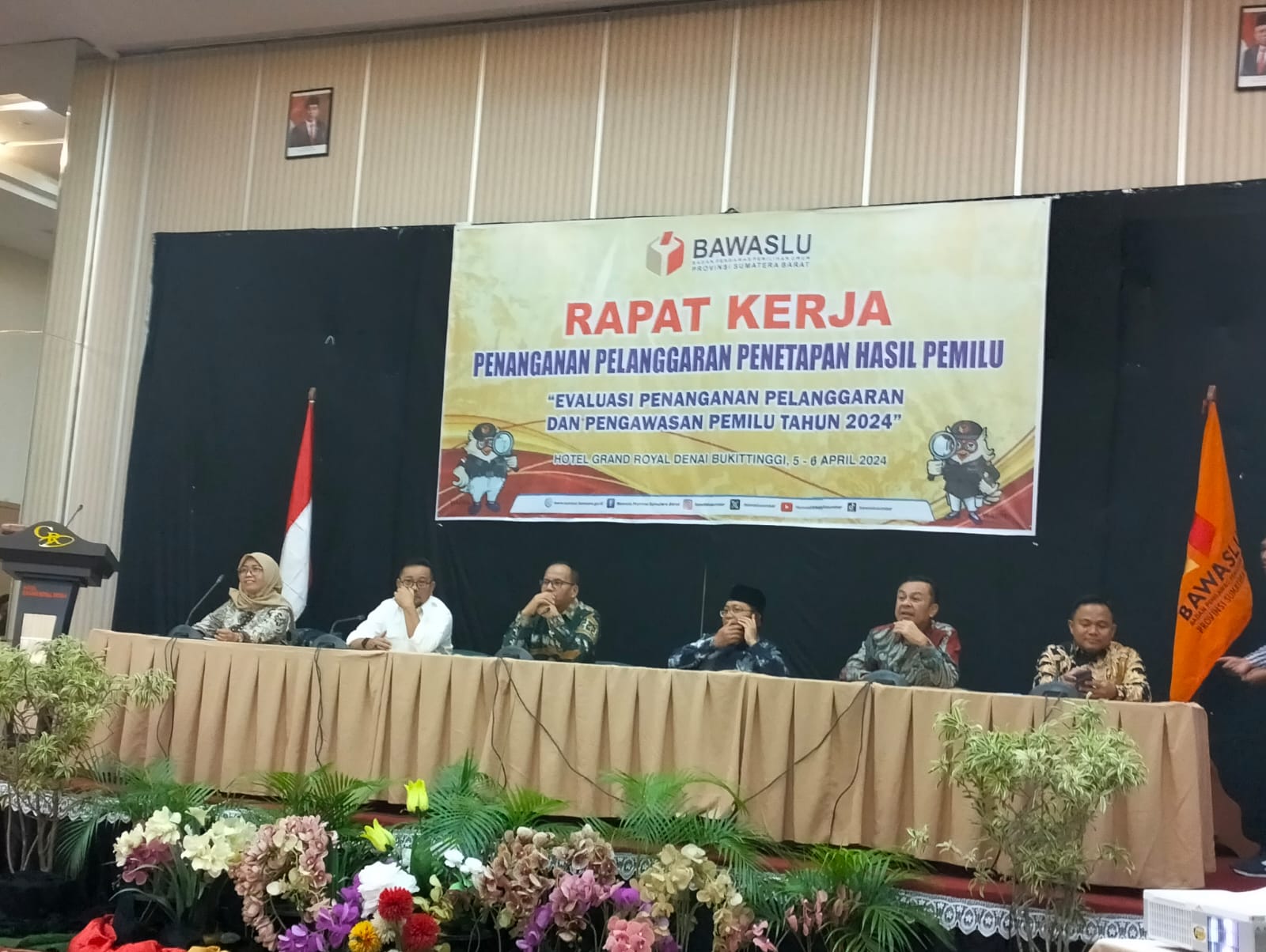 Pimpinan Bawaslu Provinsi Sumatera Barat
