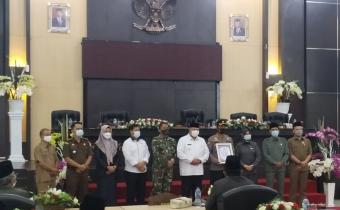 Bawaslu Kota Solok Hadiri Rapat Paripurna Penyampaian Rekomendasi DPRD terhadap LKPJ Walikota Solok