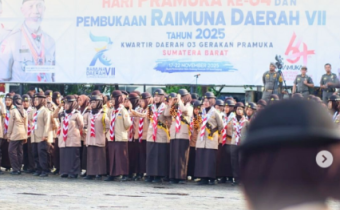 Badan Pengawas Pemilihan Umum (Bawaslu) Provinsi Sumatera Barat secara resmi menandatangani Nota Kesepahaman (MoU) dengan Kwartir Daerah 03 Gerakan Pramuka Sumatera Barat terkait pembentukan Saka Adhyasta Pemilu, Selasa (18/11/2025).