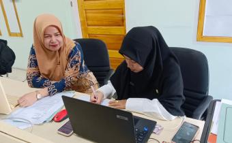 Pengawas Internal Bawaslu Kota Solok bersama Staf Pegawai Pemerintah dengan Perjanjian Kerja (PPPK) yang mengikuti  Orientasi PPPK Gelombang IV, Kamis (23/7/2026)