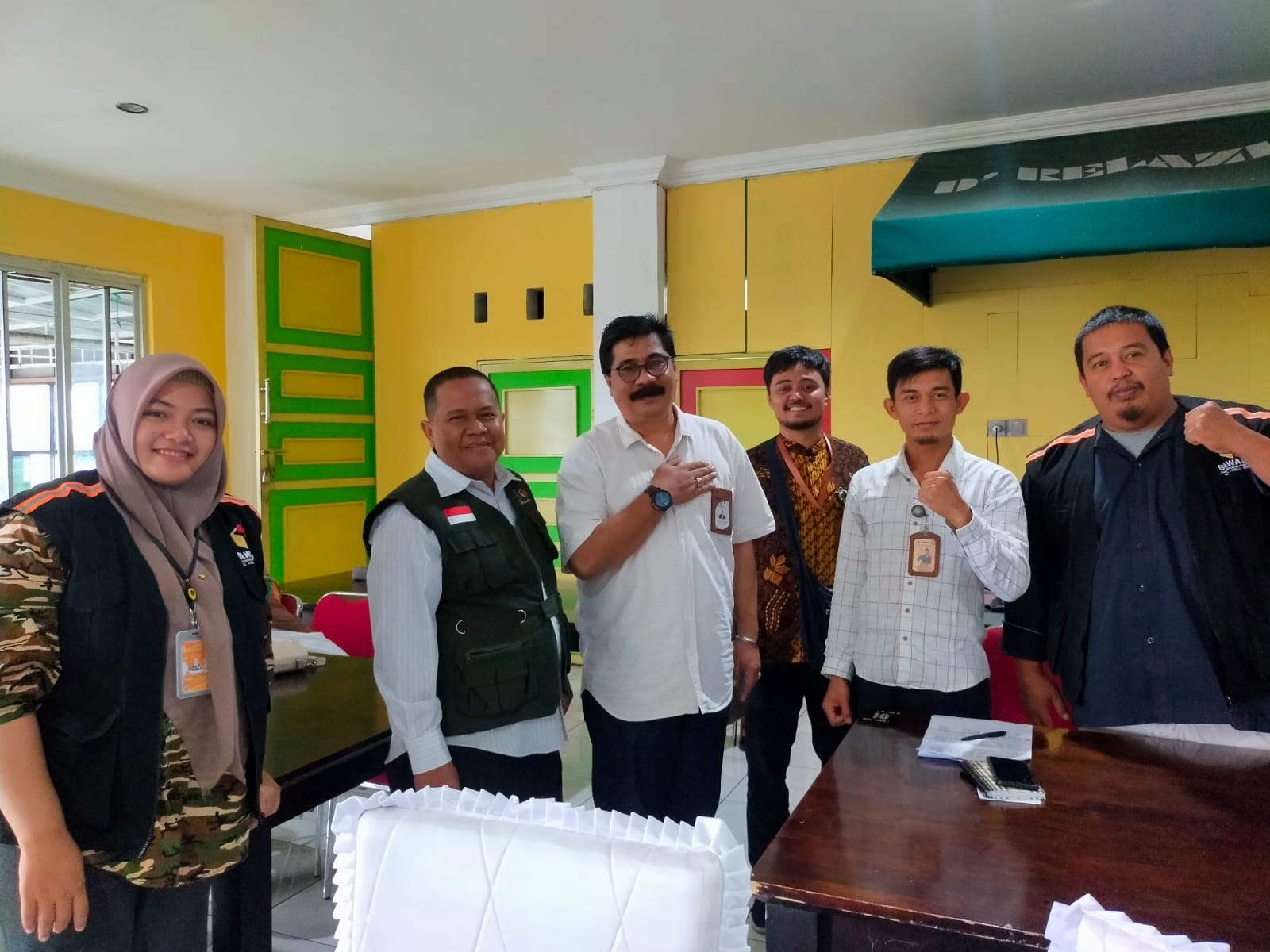 Bawaslu Kota Solok AwasiPelaksanaan Tes Wawancara Calon Anggota PPS Pemilu 2024