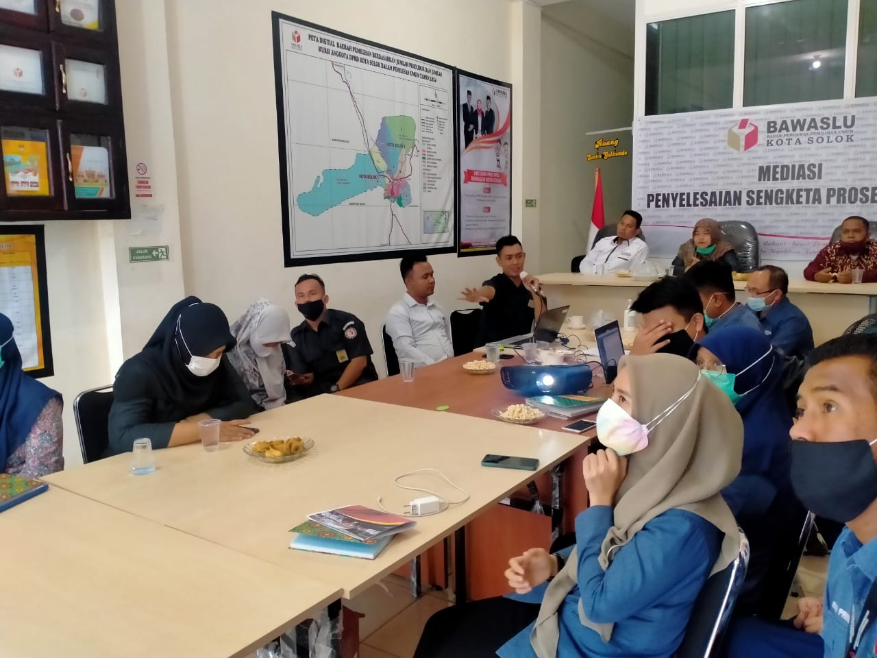 Bimtek Pengelolaan Website PPID Bawaslu Kota Solok