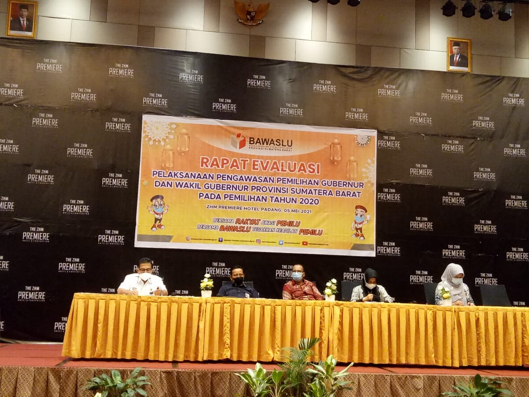 Rapat Evaluasi Pelaksanaan Pengawasan Pemilihan Gubernur dan Wakil Gubernur Pada Pemilihan Tahun 2020
