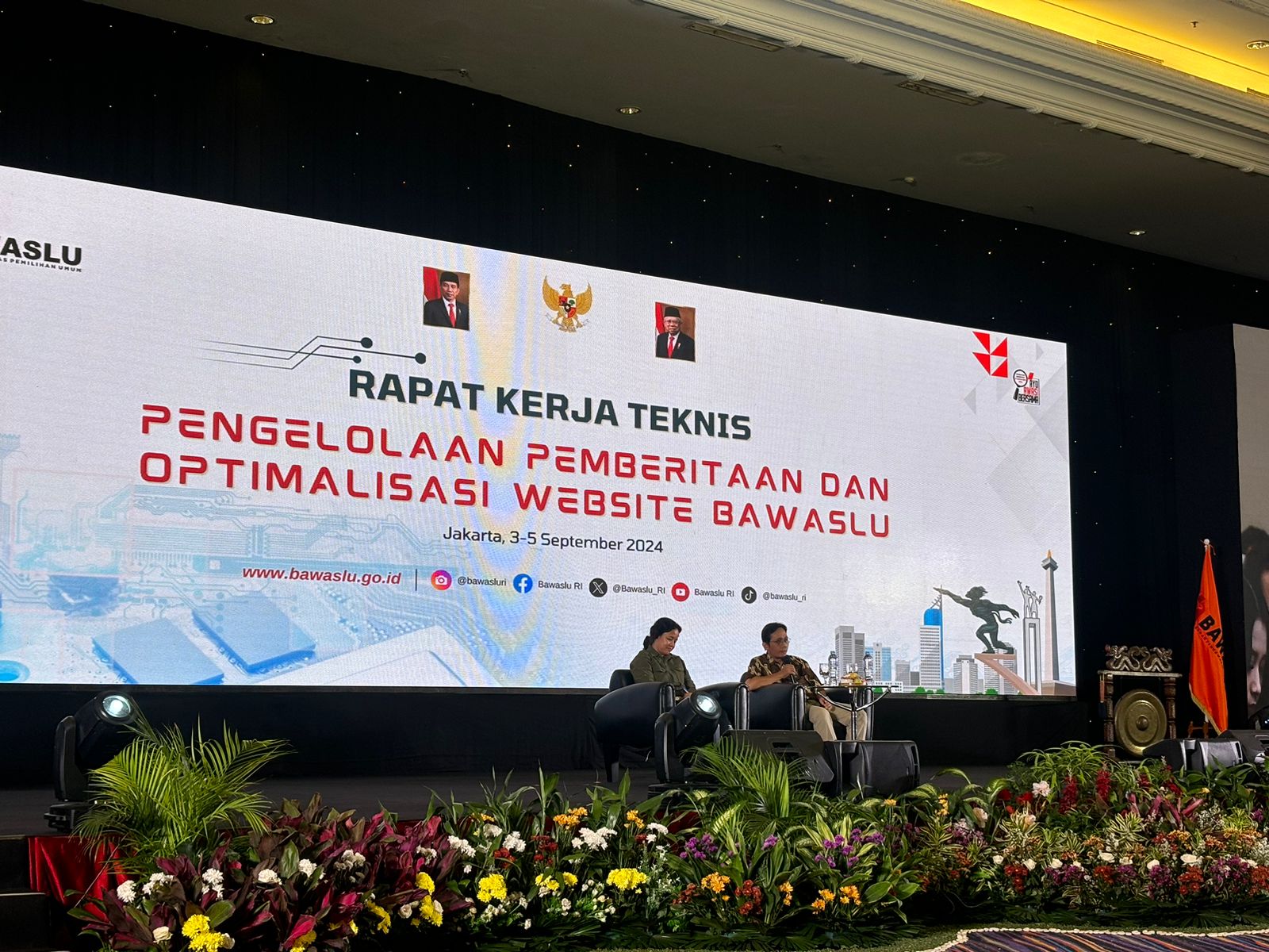 Bawaslu Kota Solok menghadiri Rapat Kerja Teknis Pengelolaan Pemberitaan Dan Optimalisasi Website Bawaslu di Merlynn Park Hotel Jakarta, Selasa s.d Kamis, (03/09/24 s.d 05/09/24)