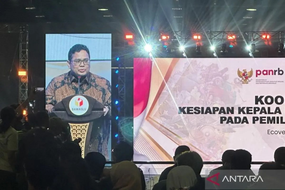 Bawaslu RI menggelar rapat Koordinasi Nasional Kesiapan Kepala Daerah Menjaga Netralitas ASN pada Pemilihan Serentak Tahun 2024, Selasa (17/9) di Ecovention Hall Ancol, Jakarta.