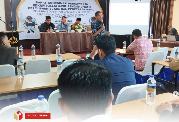 Bawaslu Kota Solok menggelar rapat koordinasi pengawasan rekapitulasi hasil penghitungan perolehan suara dan penetapan hasil Pemilihan Gubernur dan Wakil Gubernur serta Walikota dan Wakil Walikota Tahun 2024 di Kota Solok, Senin (02/12).