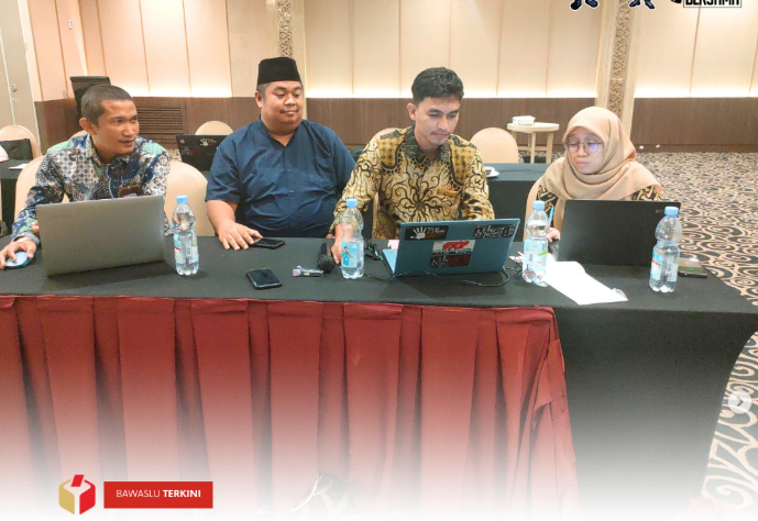 Bawaslu Kota Solok Ikuti Rapat Kerja Teknis Validasi Data Penanganan Pelanggaran Pemilihan Kepala Daerah Sumatera Barat Tahun 2024, Sabtu (14/12/2024).