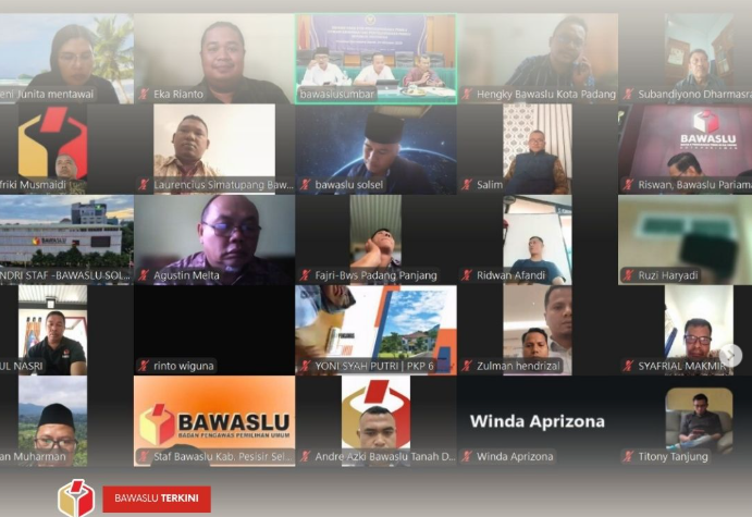 Bawaslu Kota Solok mengikuti rapat daring bersama Bawaslu Provinsi Sumatera Barat pada Jumat (24/10).