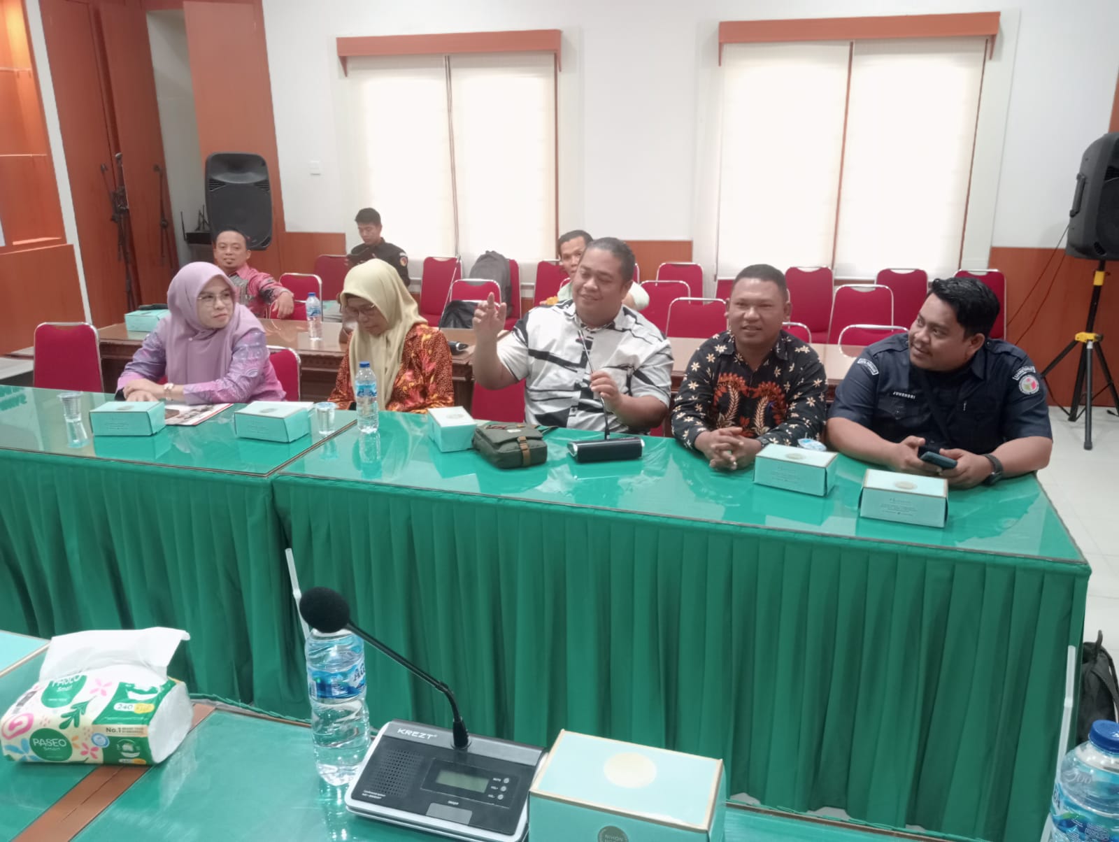 Bawaslu Kota Solok hadiri Rapat Koordinasi persiapan pengawasan pemutakhiran data partai politik secara berkelanjutan melalui Sipol Semester II, Selasa (23/12/2025)