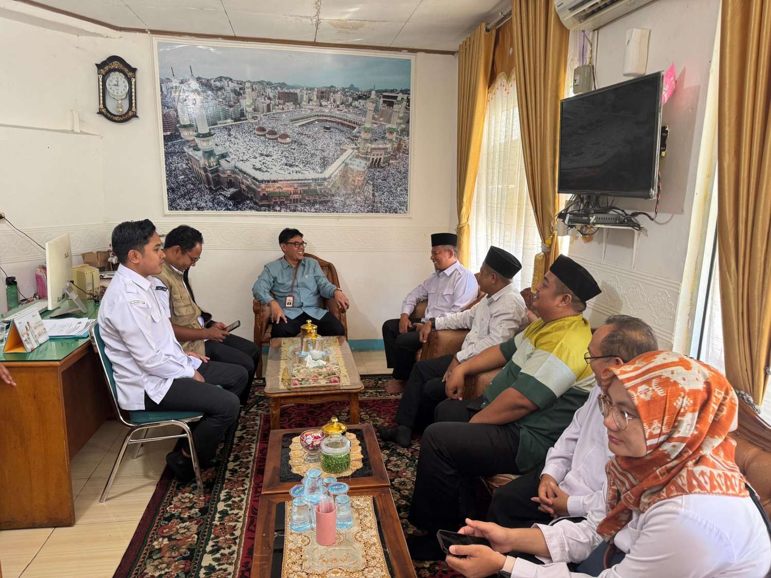 Bawaslu Kota Solok Laksanakan Konsolidasi Demokrasi Bersama Kementrian Haji dan Umrah Kota Solok