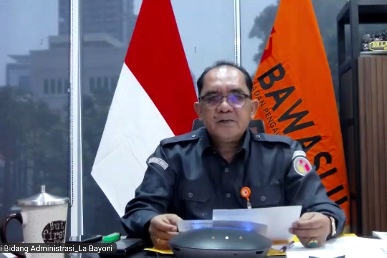  Rapat rutin jajaran sekretariat yang diselenggarakan oleh Bawaslu Republik Indonesia pada Senin (27/4/2026).