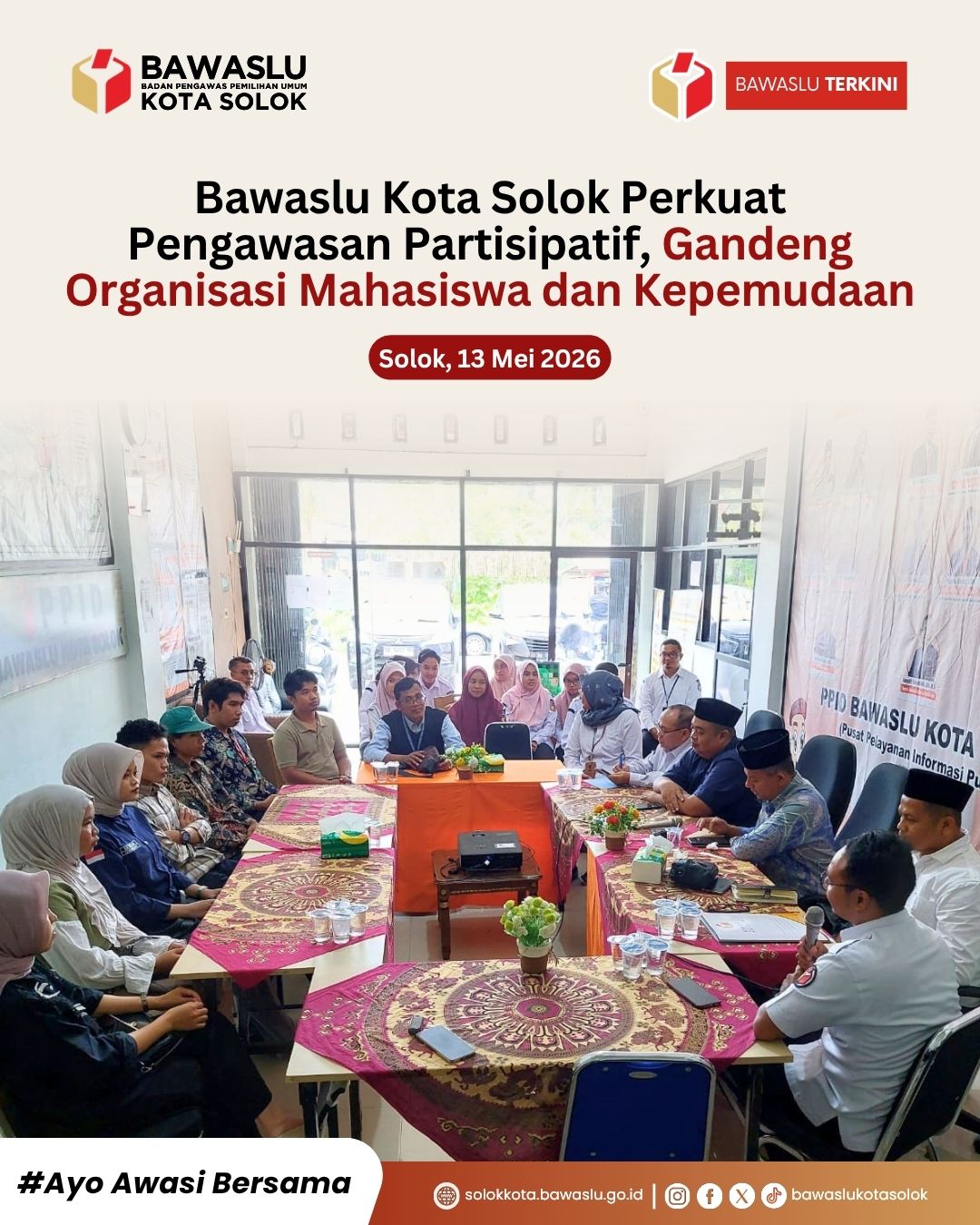 Bawaslu Kota Solok menggelar Konsolidasi Demokrasi bersama OKP Kota Solok di Kantor Bawaslu Kota Solok pada Rabu (13/5/2026).