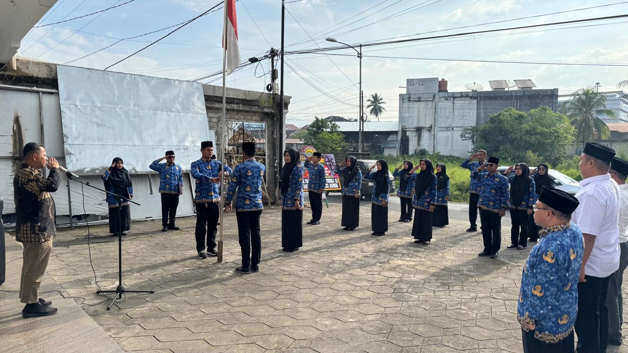 Bawaslu Kota Solok menggelar Upacara Peringatan Hari Kebangkitan Nasional (Harkitnas) ke-118