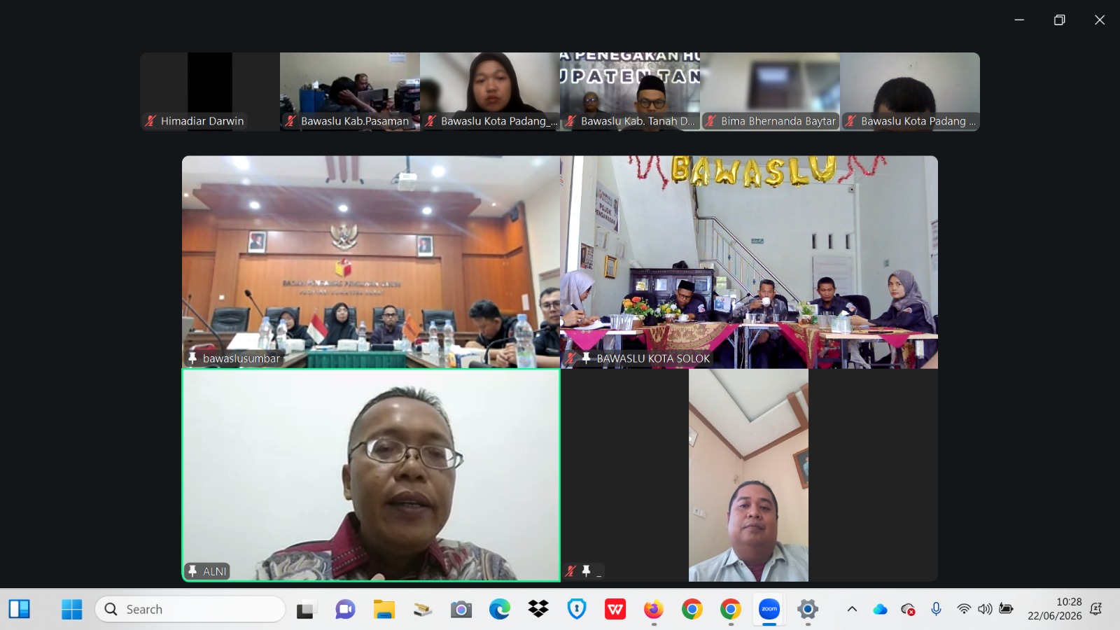 Bawaslu Kota Solok mengikuti Rapat Koordinasi (Rakor) Persiapan Pengawasan Pemutakhiran Data Partai Politik secara Berkelanjutan melalui Sipol Semester I Tahun 2026, Senin (22/6/2026)