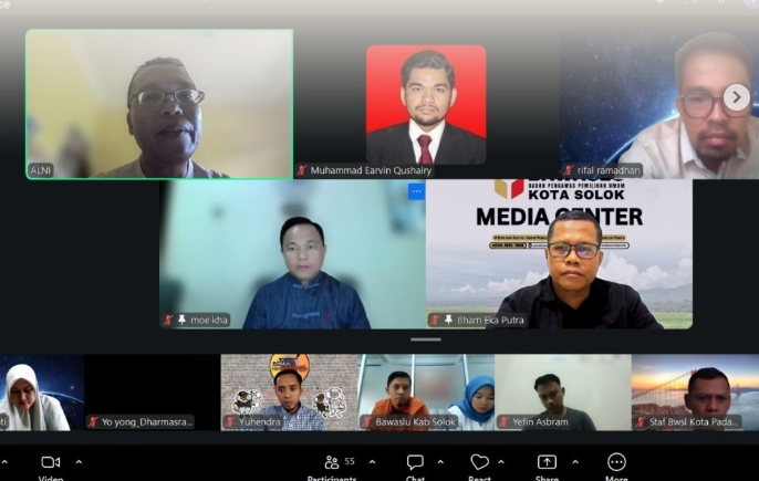 Menjelang pelaksanaan rapat pleno rekapitulasi Pemutakhiran Data Pemilih Berkelanjutan (PDPB) Triwulan II, Badan Pengawas Pemilihan Umum (Bawaslu) Kota Solok mengikuti Rapat Persiapan Pengawasan yang diselenggarakan oleh Bawaslu Provinsi Sumatera Barat pada Selasa (30/6/2026). 