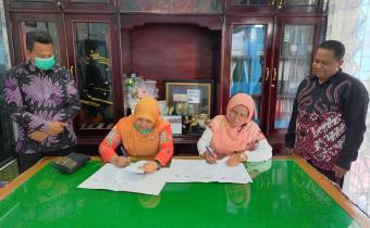 Menyonsong Pemilu dan Pemilihan Serentak Tahun 2024, Bawaslu Kota Solok Tandatangani MoU Bersama SMA N 3 Solok