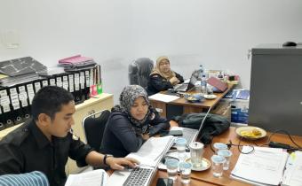 Badan Pengawas Pemilihan Umum (Bawaslu) Kota Solok kedatangan Tim Keuangan Bawaslu Provinsi Sumatera Barat. Dalam kunjungannya, Tim Keuangan Bawaslu Sumbar memberikan pembinaan administrasi keuangan kepada Divisi Keuangan Bawaslu Kota Solok, Selasa (06/08).