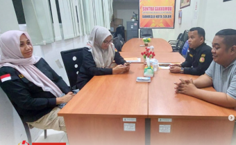 Dalam rangka pengelolaan database produk hukum (JDIH), Badan Pengawas Pemilihan Umum (Bawaslu) Provinsi Sumatera Barat melakukan supervisi dan monitoring ke Bawaslu Kota Solok, Selasa (08/10).