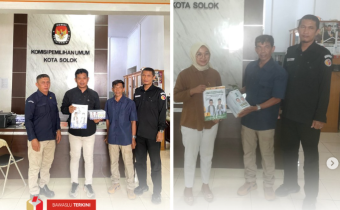 Bawaslu Kota Solok memastikan penyerahan bahan kampanye sesuai dengan prosedur dan regulasi kepada KPU Kota Solok, Selasa (29/10).