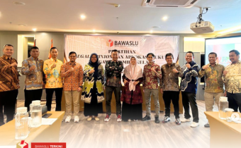 Anggota Bawaslu Kota Solok, Ilham Eka Putra hadir dalam kegiatan Rapat Koordinasi Nasional Penyelenggara Pemilu Wilayah II di Bangka Belitung, 4-6 November 2024.