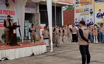 Bawaslu Kota Solok menggelar Apel Siaga dan Patroli Pengawasan Masa Tenang Pemungutan dan Perhitungan Suara Walikota dan Wakil Walikota tahun 2024, pada Sabtu (24/11/2024) di Halaman Kantor Bawaslu Kota Solok