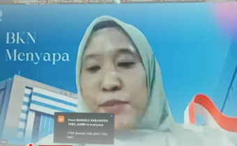 Dalam rangka optimalisasi kinerja aparatur, Calon Pegawai Negeri Sipil (CPNS) Bawaslu Kota Solok mengikuti Rapat Penyusunan dan Pengisian Sasaran Kinerja Pegawai (SKP) Tahun 2025 yang diselenggarakan secara daring melalui aplikasi Zoom Meeting pada Jumat (15/8/2025). 