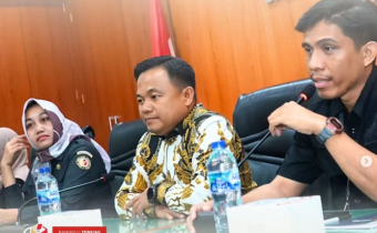 Bawaslu Kota Solok berpartisipasi dalam kegiatan “Penguatan Kelembagaan Terkait Pengelolaan Kehumasan Bawaslu Tahun 2025 se-Sumatera Barat” yang diselenggarakan oleh Bawaslu Provinsi Sumatera Barat pada Selasa (4/11/2025).