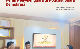 Bawaslu Kota Solok menjadi narasumber dalam program Podcast Suara Demokrasi yang diselenggarakan di Ruang Studio Podcast KPU Kota Solok, Rabu (24/12/2025)