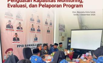 Bawaslu Kota Solok melaksanakan RDK Penguatan Kapasitas Monitoring, Evaluasi, dan Pelaporan Program pada 1 Desember 2025