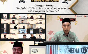 Bawaslu Kota Solok mengikuti kegiatan Ngabuburit Pengawasan secara daring pada Kamis, 5 Maret 2026. Kegiatan ini mengangkat tema “Kaderisasi SDM Ad Hoc yang Kompeten untuk Keberlanjutan Demokrasi”