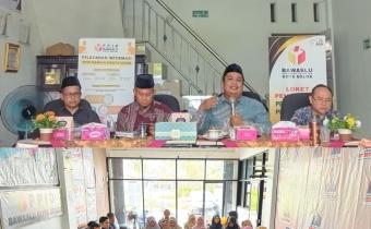 Bawaslu Kota Solok menggelar rapat evaluasi pelaksanaan pengawasan Pemutakhiran Data Pemilih Berkelanjutan (PDPB) pasca Triwulan I Tahun 2026 pada Kamis, 9 April 2026