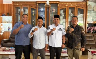 Pimpianan Bawaslu Kota Solok bersama Wali Kota Solok, Dr. Ramadhani Kirana Putra, S.E., M.M di Rumah Dinas Wali Kota, Rabu (8/7/2026).
