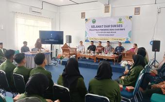 Bawaslu Kota Solok hadiri Pelantikan Pengurus Dewan Eksekutif Mahasiswa (DEMA) dan Himpunan Mahasiswa Program Studi (HMPS) STAI Solok Nan Indah Periode 2026–2027 di Aula Ulul Albab, Kampus STAI Solok Nan Indah, Kamis (20/8/2026).