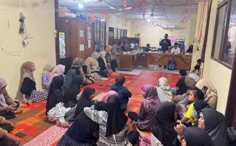Bawaslu Kota Solok Laksanakan penandatanganan Nota Kesepahaman (Memorandum of Understanding/MoU) bersama organisasi penyandang disabilitas di Kota Solok, Minggu (18/10/2026), di Aula Dinas Sosial Kota Solok.