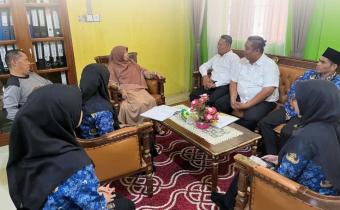 Bawaslu Kota Solok dalam memperluas edukasi pemilu dan pengawasan partisipatif terus berlanjut. Pada Kamis (1/10/2026),Pada Kamis (1/10/2026),